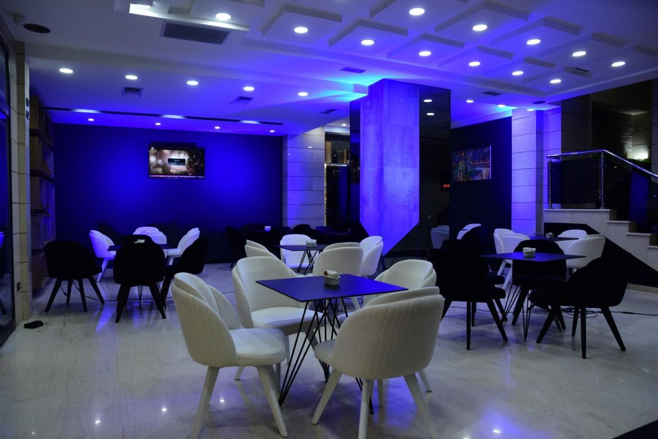 Hotel Comfort Tirana Exteriör bild